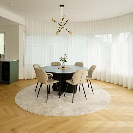 Stylish Veerenni Apartment With Panoramic Windows Apartman