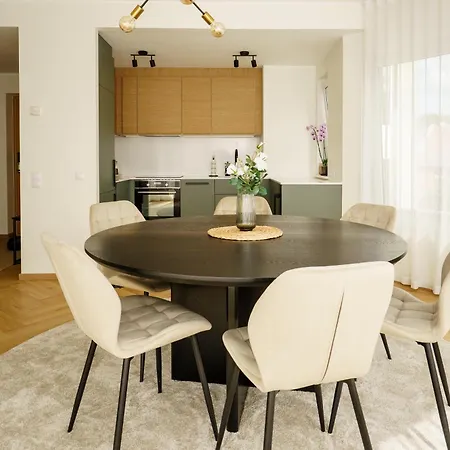 Apartman Stylish Veerenni Apartment With Panoramic Windows *