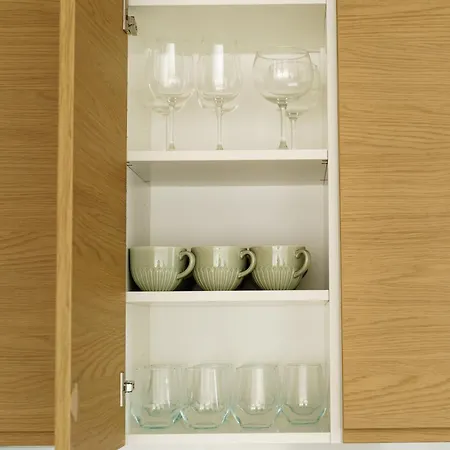 Stylish Veerenni Apartment With Panoramic Windows Apartman Tallinn