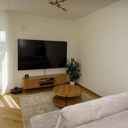 Stylish Veerenni Apartment With Panoramic Windows *